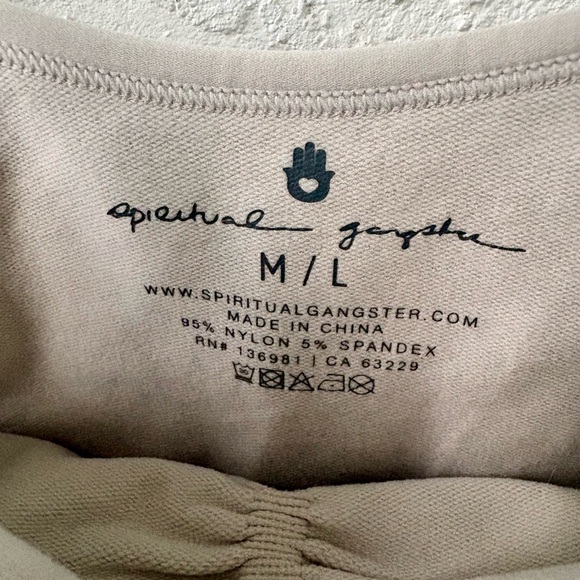 Spiritual Gangster Ribbed Top Scalloped M/L Gray NWT - Picture 4 of 8